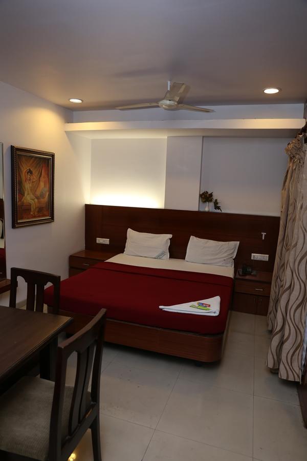 Hotel Chandra'S Visakhapatnam Ngoại thất bức ảnh