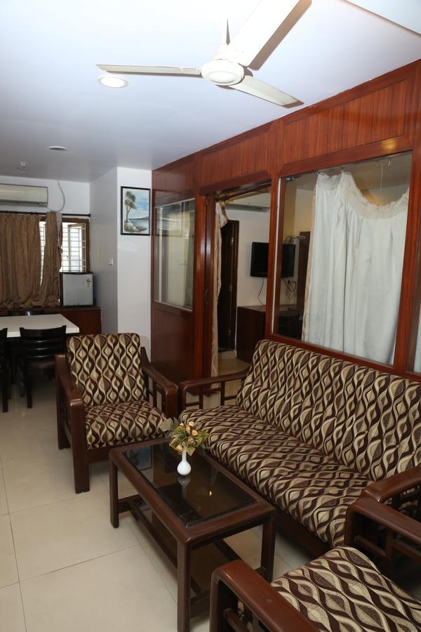 Hotel Chandra'S Visakhapatnam Ngoại thất bức ảnh